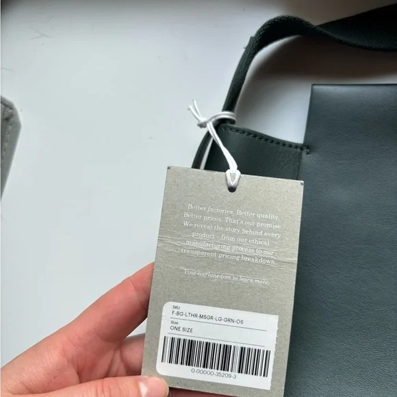 NWT Everlane The Form Shoulder Bag - Picture 3 of 13